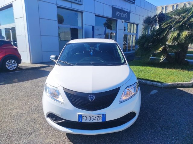 LANCIA Ypsilon 1.2 69 CV 5 porte GPL Ecochic Immagine 2