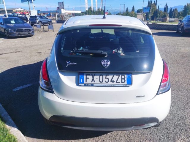 LANCIA Ypsilon 1.2 69 CV 5 porte GPL Ecochic Immagine 3