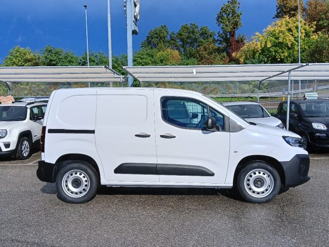 FIAT Doblo Peugeot Partner BlueHDi 100 S&S PC Furgone Immagine 3