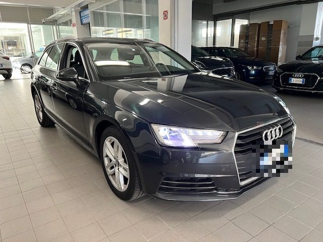 AUDI A4 Avant 35 2.0 TDI 150 CV ultra S tronic Business Immagine 2