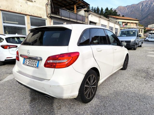 MERCEDES-BENZ B 180 CDI Automatic Executive Immagine 2