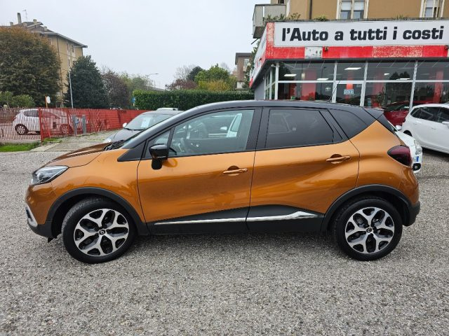 RENAULT Captur 0.9 TCe 12v 90cv - OK NEOPATENTATI - "DA VETRINA" Immagine 1