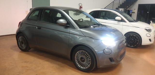 FIAT 500 Berlina 42 kWh Immagine 2