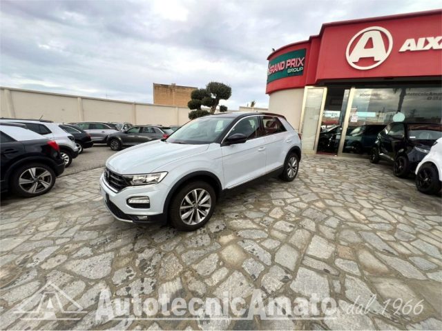 VOLKSWAGEN T-Roc 1.5 TSI ACT DSG Style BlueMotion Immagine 1