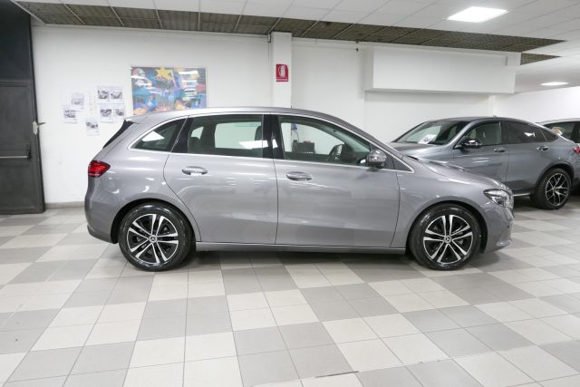 MERCEDES-BENZ B 180 d Automatic Progressive Advanced Immagine 2