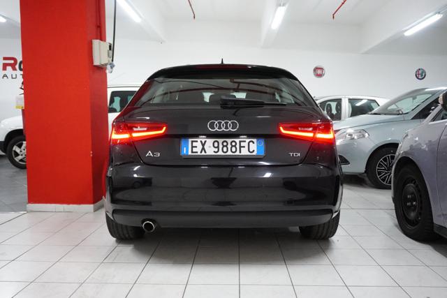 AUDI A3 1.6 TDI Ambition Immagine 3