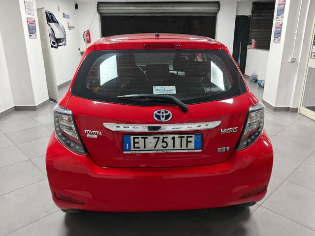 TOYOTA Yaris 1.5 Hybrid 5 porte Lounge Immagine 3