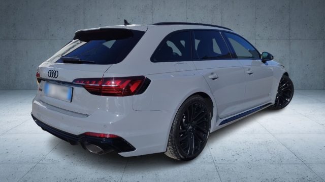 AUDI RS 4 Avant Aut. Immagine 3