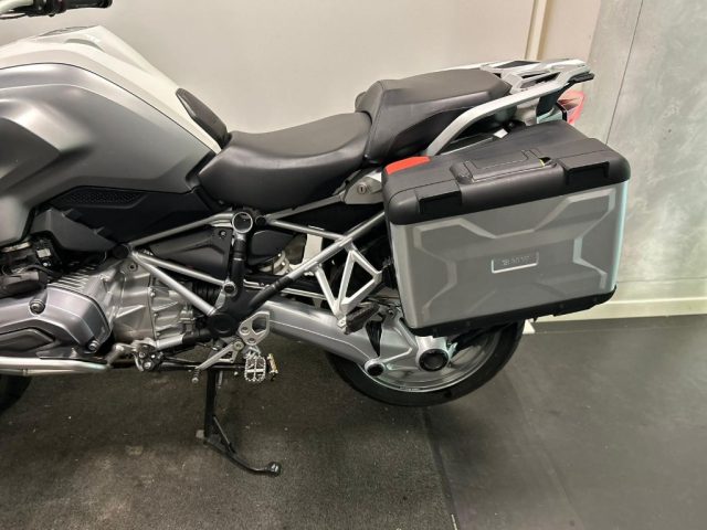 BMW R 1200 GS BMW R 1200 GS - VALIGIE LATERALI Immagine 2