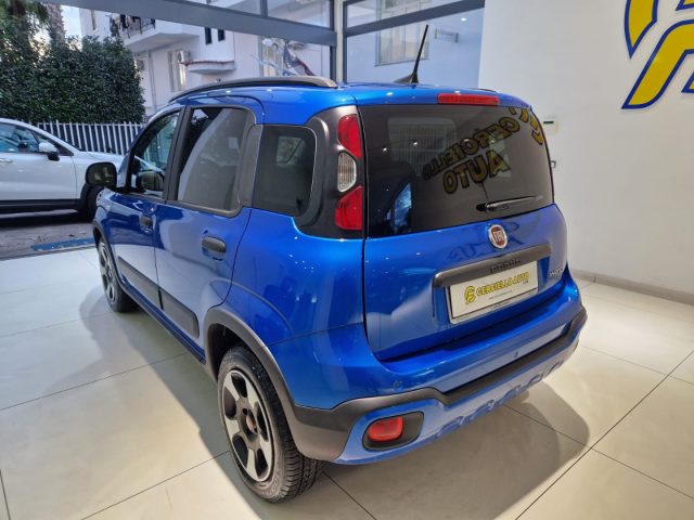 FIAT Panda CROSS 1.0 FireFly S&S Hybrid DA ?159,00 MENSILI Immagine 4