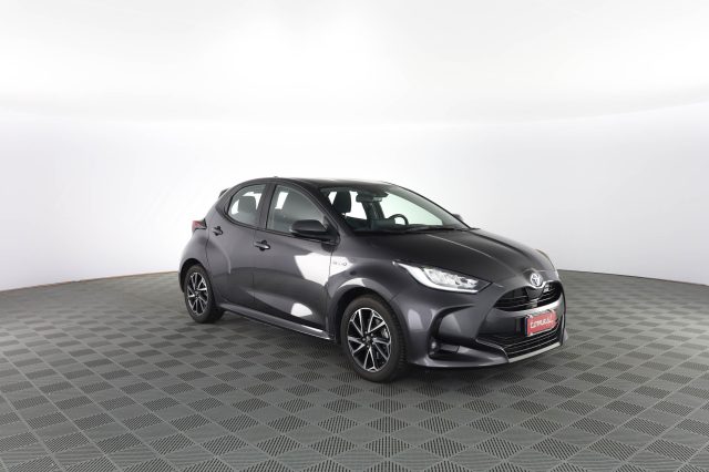 TOYOTA Yaris Yaris 1.5 Hybrid 5 porte Lounge Immagine 1