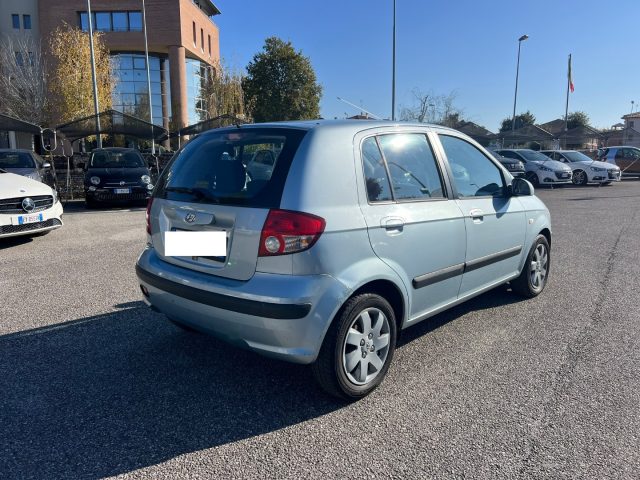 HYUNDAI Getz 1.3 CV 84  ACTIVE 5 PORTE AUTO PER NEOPATENTATI Immagine 3