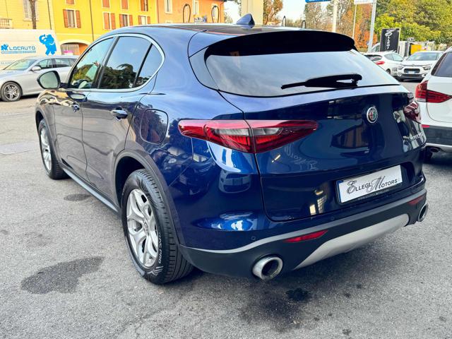 ALFA ROMEO Stelvio 2.2 Turbodiesel 180 CV AT8 Q4 Executive Immagine 2