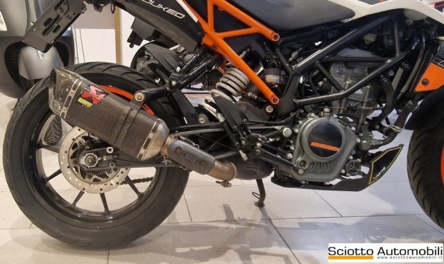 KTM 125 Duke . Immagine 3