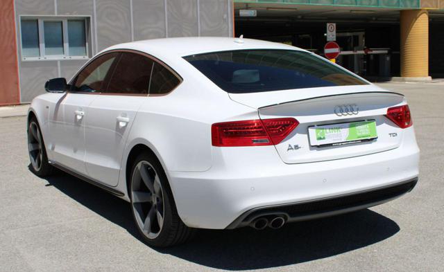 AUDI A5 SPB 2.0 TDI 177 CV quattro S tronic edition Immagine 2