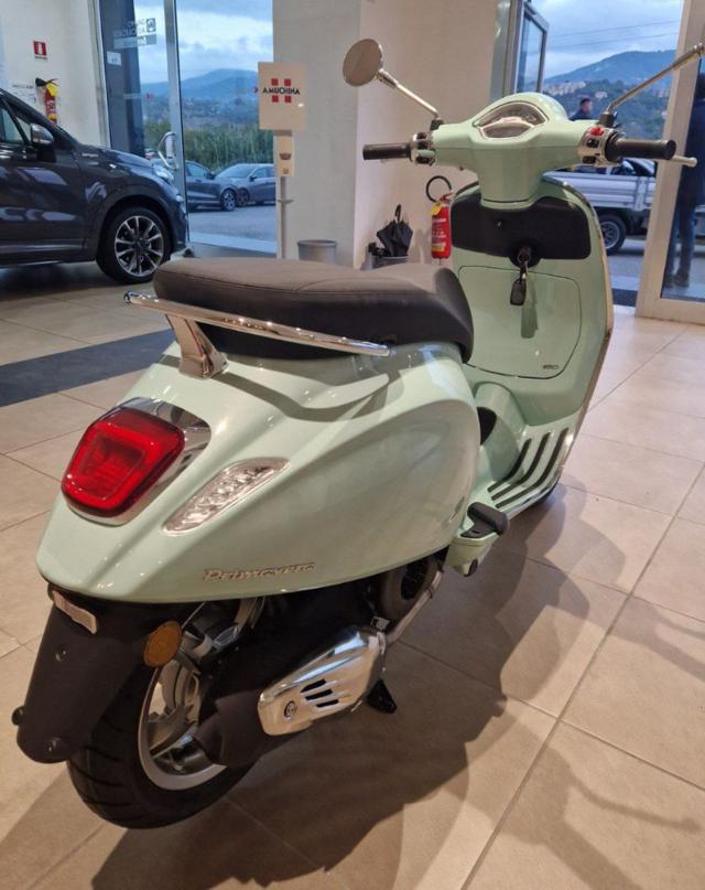 PIAGGIO Vespa 150 Primavera PRIMAVERA Immagine 3