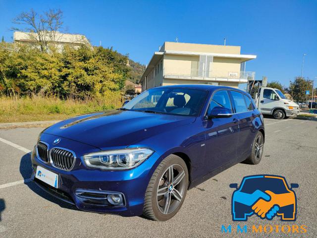 BMW 116 d 5p. Sport Immagine 0