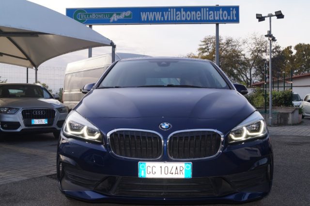 BMW 218 d xDrive Active Tourer Advantage aut. Immagine 0