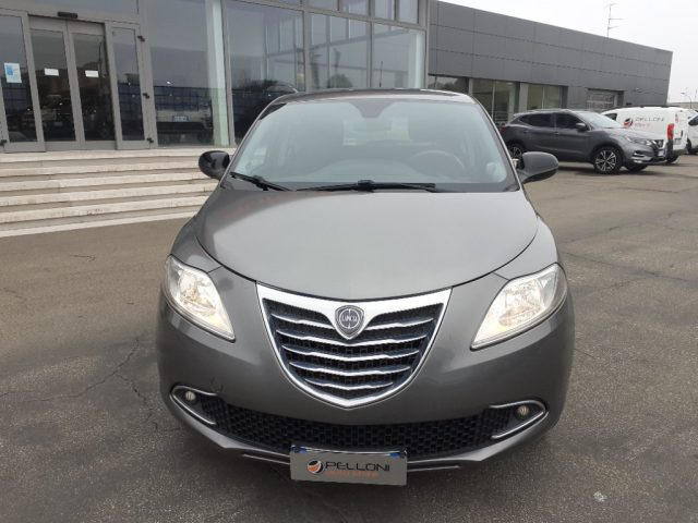 LANCIA Ypsilon 1.3 MJT 95 CV 5P GARANZIA-KM CERTIFICATI-1°PROP Immagine 2