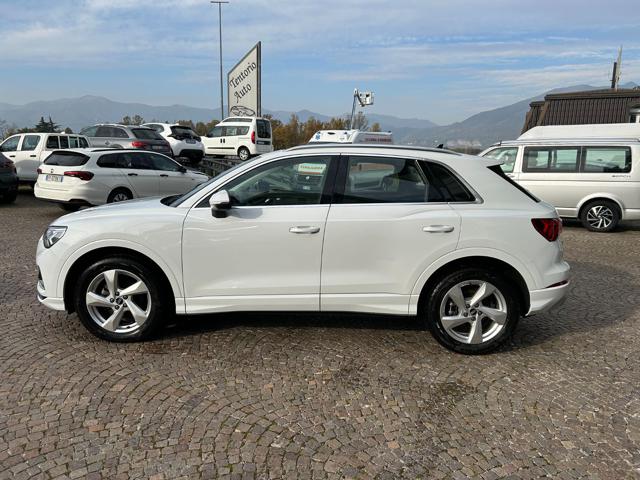 AUDI Q3 35 TDI quattro S tronic Sport Immagine 2