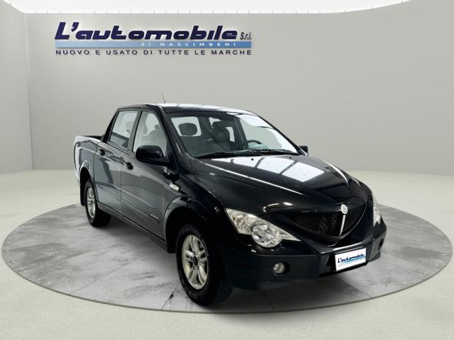 SSANGYONG Actyon Sports 2.0 XDi 4WD Style Pick-up Immagine 3