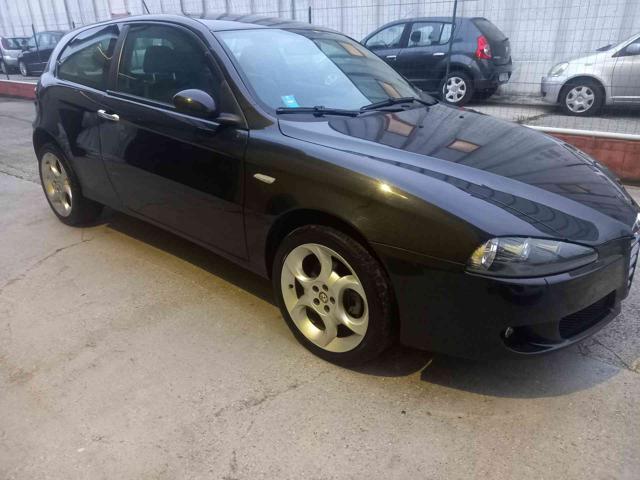 ALFA ROMEO 147 1.6 16V TS 3 porte Progression Immagine 1