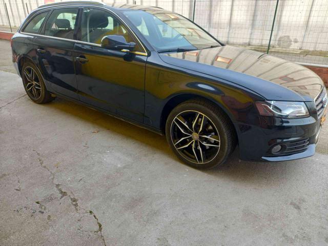 AUDI A4 Avant 2.0 TDI 143 CV F.AP. multitronic Immagine 1