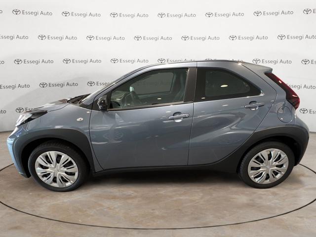 TOYOTA Aygo X 1.0 VVT-i 72 CV 5 porte Active Immagine 1