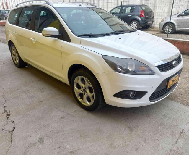 FORD Focus 1.6 TDCi (110CV) SW Tit. DPF Immagine 2