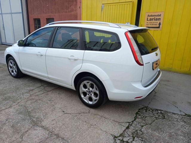 FORD Focus 1.6 TDCi (110CV) SW Tit. DPF Immagine 4