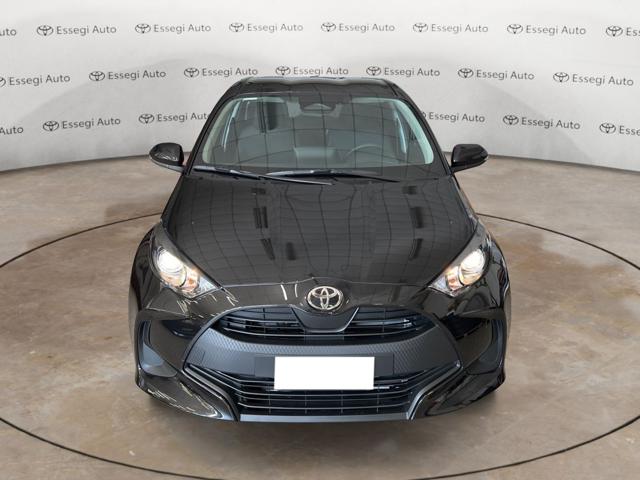 TOYOTA Yaris 1.5 Hybrid 5 porte Active Immagine 3