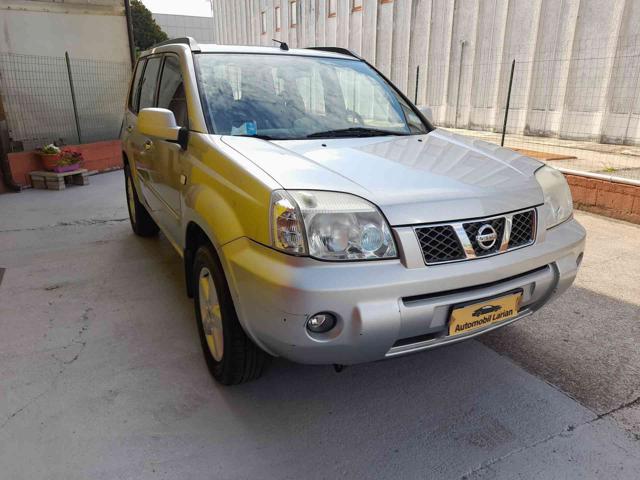 NISSAN X-Trail 2.2 dCi Elegance  4X4 Immagine 3