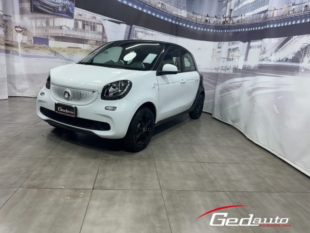 SMART ForFour 70 1.0 Passion Immagine 2