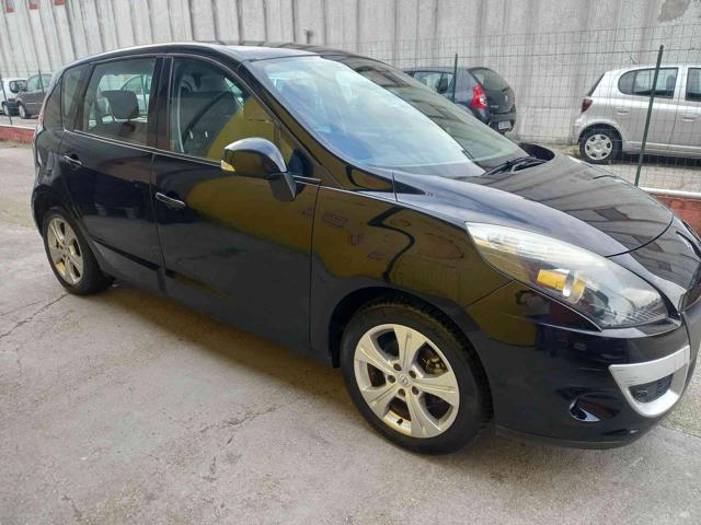 RENAULT Scenic X-Mod 1.5 dCi 110CV Confort Immagine 1