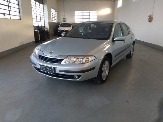 RENAULT Laguna 1.8 16V cat Initiale Immagine 1