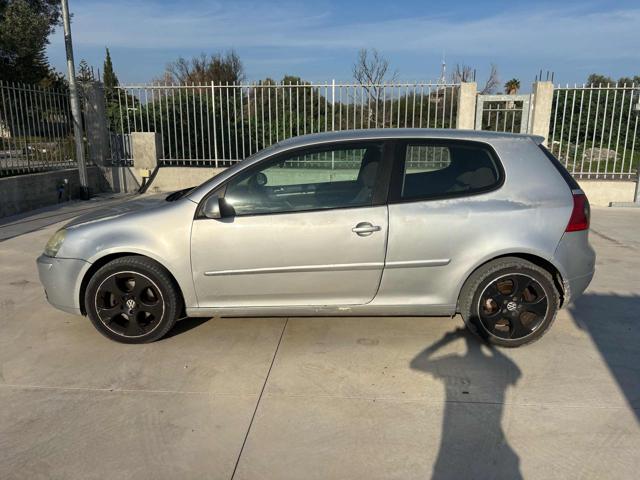 VOLKSWAGEN Golf VOLKSWAGEN GOLF 5 2.0 Immagine 4