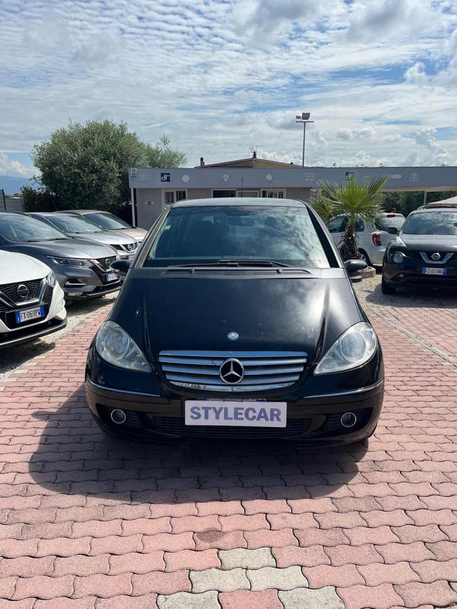 MERCEDES-BENZ A 180 CDI Elegance Immagine 2