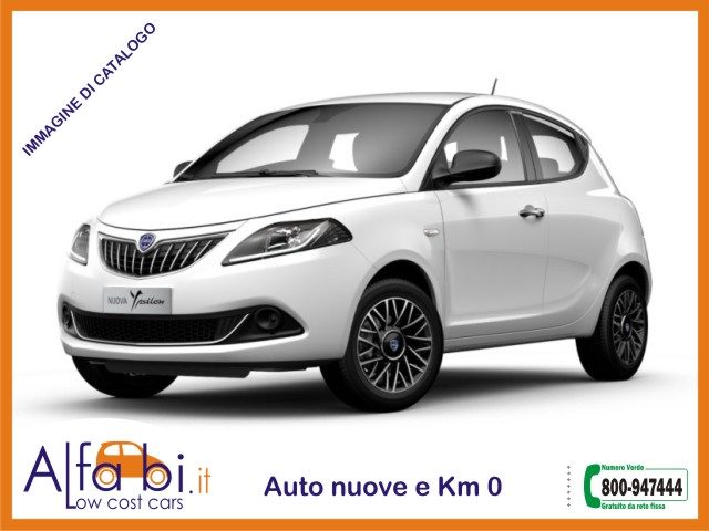 LANCIA Ypsilon 1.0 FireFly 70CV Hybrid Platino + Pack Comfort Immagine 0