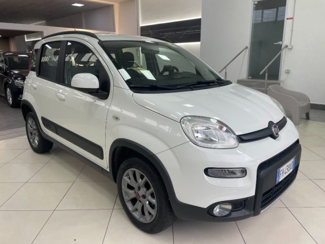 FIAT Panda 0.9 TwinAir Turbo S&S 4x4 Immagine 3