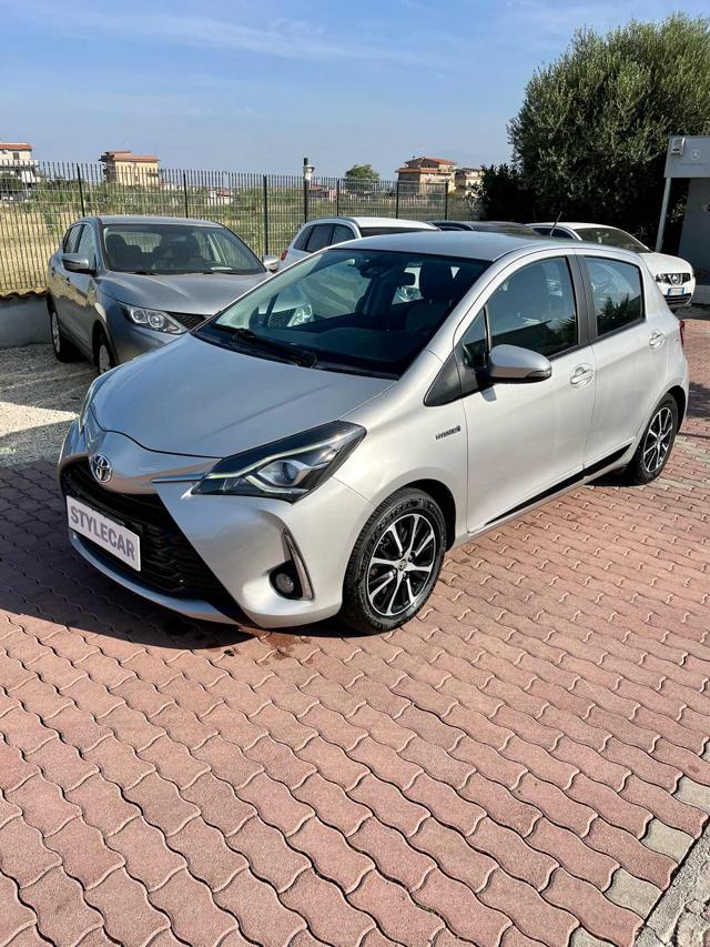 TOYOTA Yaris 1.5 Hybrid 5 PORTE Immagine 2