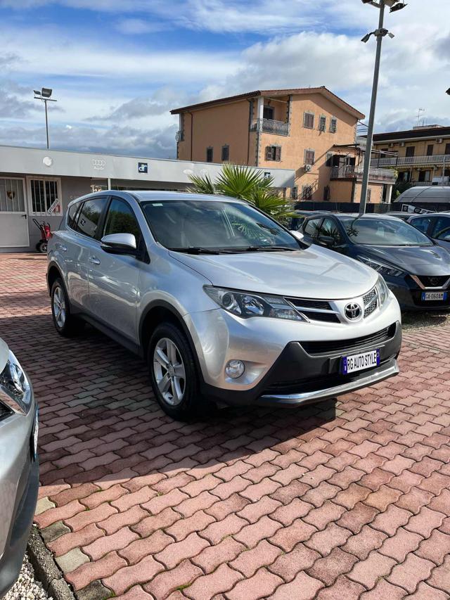 TOYOTA RAV 4 RAV4 2.0 D-4D 2WD Immagine 0