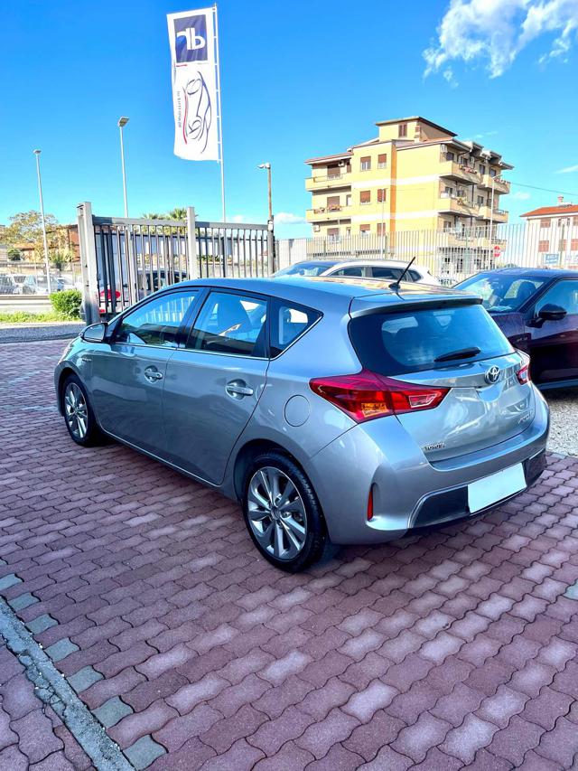 TOYOTA Auris 1.8 Hybrid 5P. Immagine 3