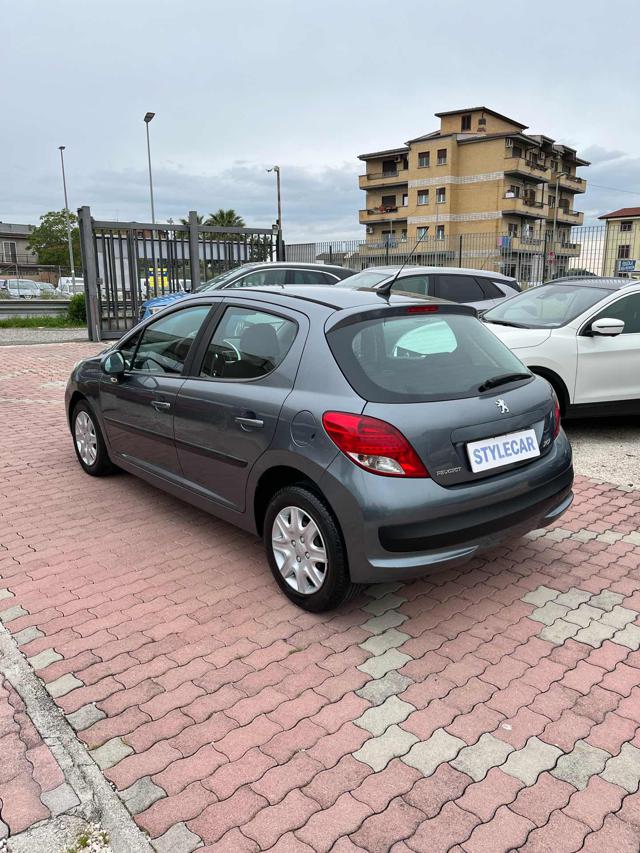 PEUGEOT 207 1.4 VTi 95CV 5p. Immagine 3