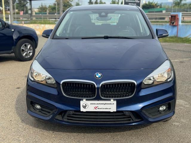 BMW 218 d Active Tourer Advantage Auto Immagine 3