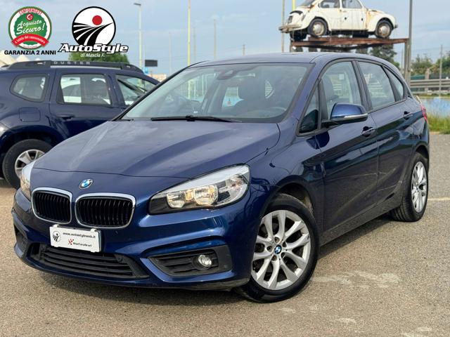 BMW 218 d Active Tourer Advantage Auto Immagine 0