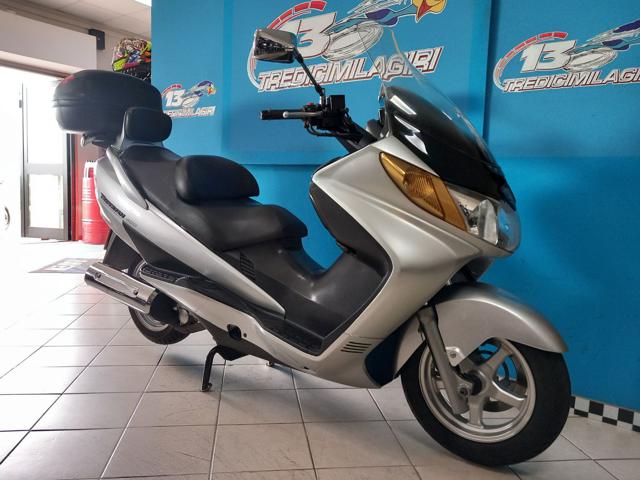 SUZUKI Burgman AN 400 Finanziabile Immagine 1