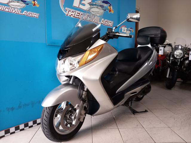 SUZUKI Burgman AN 400 Finanziabile Immagine 4