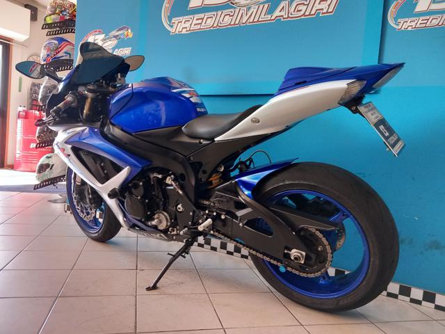 SUZUKI GSX 600 R   Garantita e Finanziabile Immagine 3