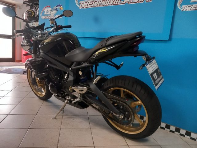 TRIUMPH Street Triple R Garantita e Finanziabile Immagine 3