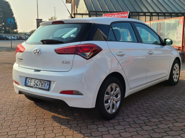 HYUNDAI i20 1.2 84 CV 5 porte Classic Unicopro Immagine 4